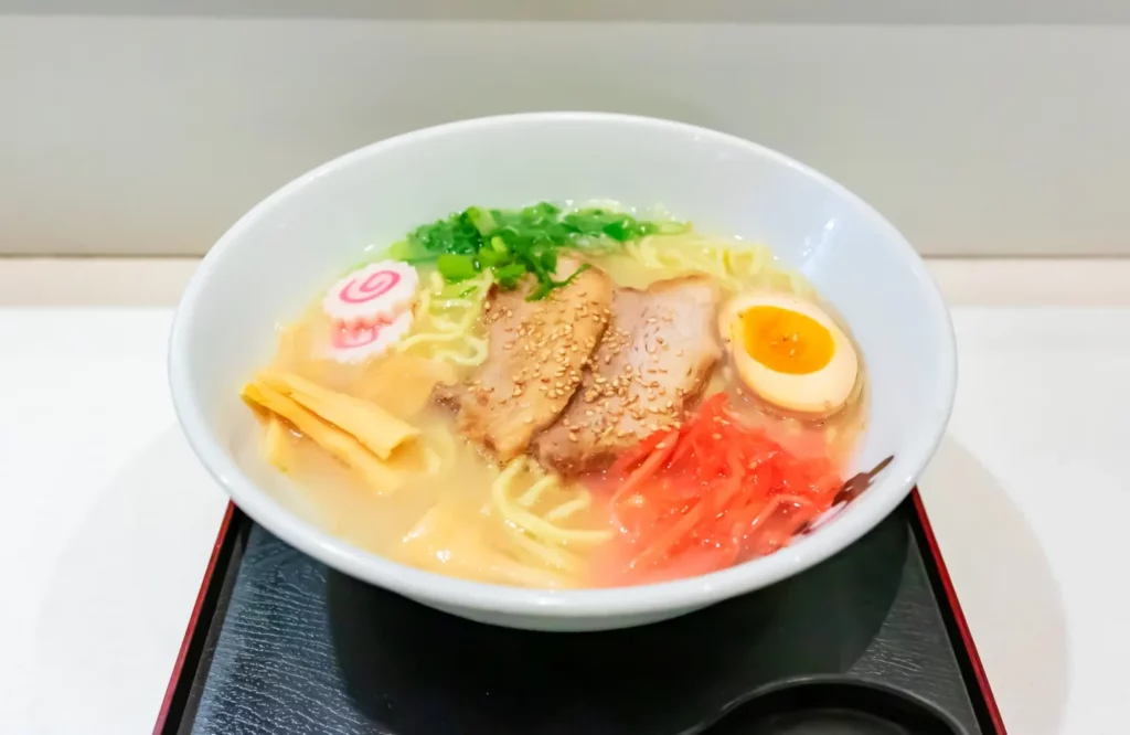 めんや Menya Noodle BarのHakata Tonkotsu Ramen