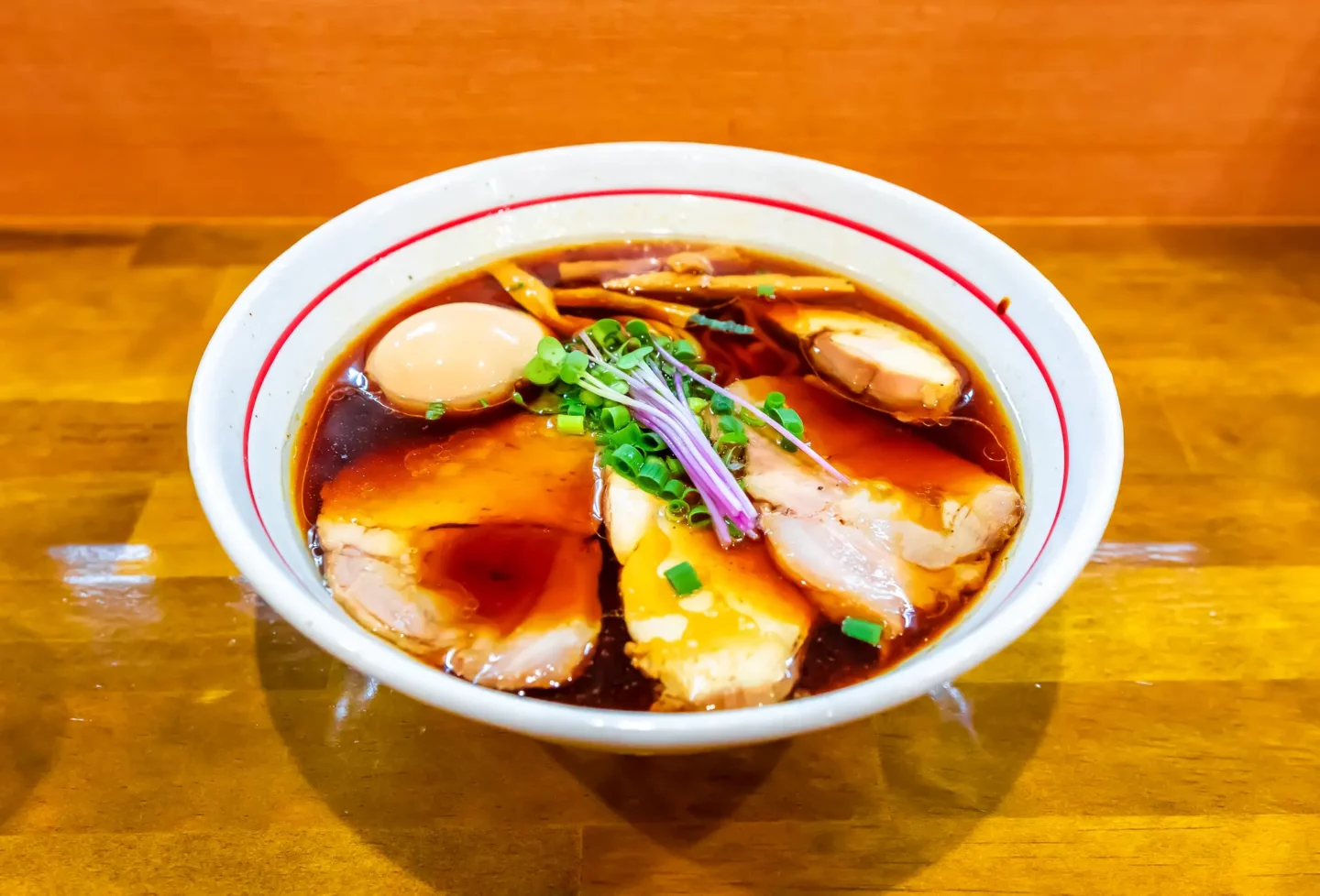 麺屋 ぬまた - 京急鶴見・鶴見 | ラーメン・担々麺 | VACANラーメン特集