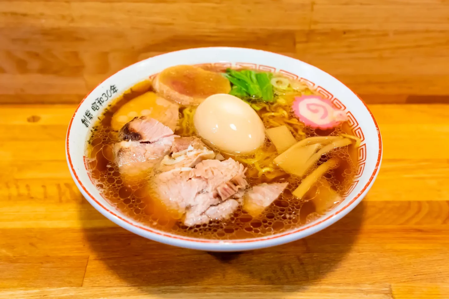 醤油屋本店 新さっぽろサンピアザ店 - 新さっぽろ | 醤油ラーメン